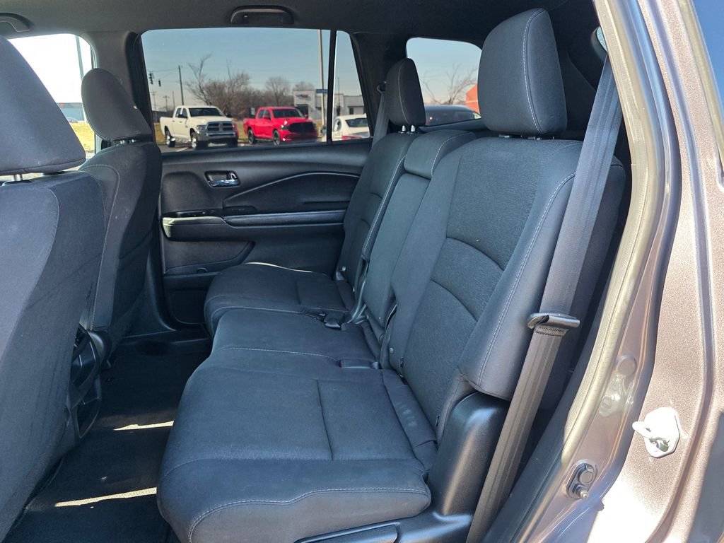 Used 2021 Honda Passport Sport image 30