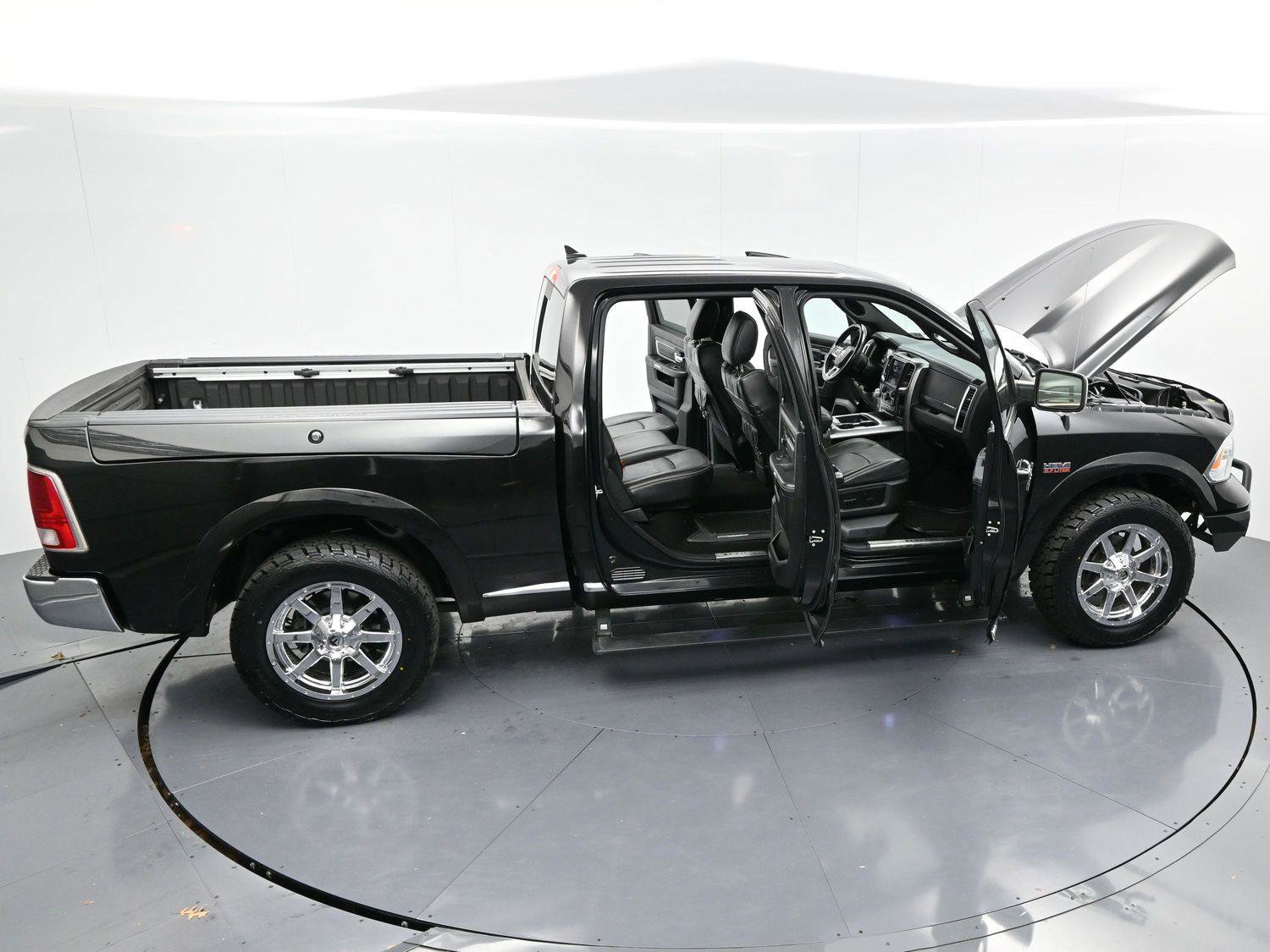 Used 2018 RAM 1500 Limited image 12