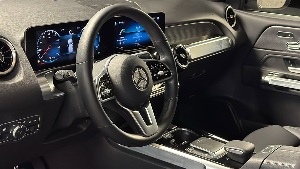 Used 2021 Mercedes-Benz GLB 250 4MATIC image 27