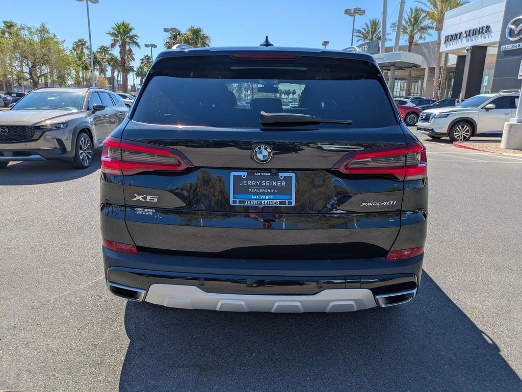 Used 2023 BMW X5 xDrive40i AWD/4WD image 4