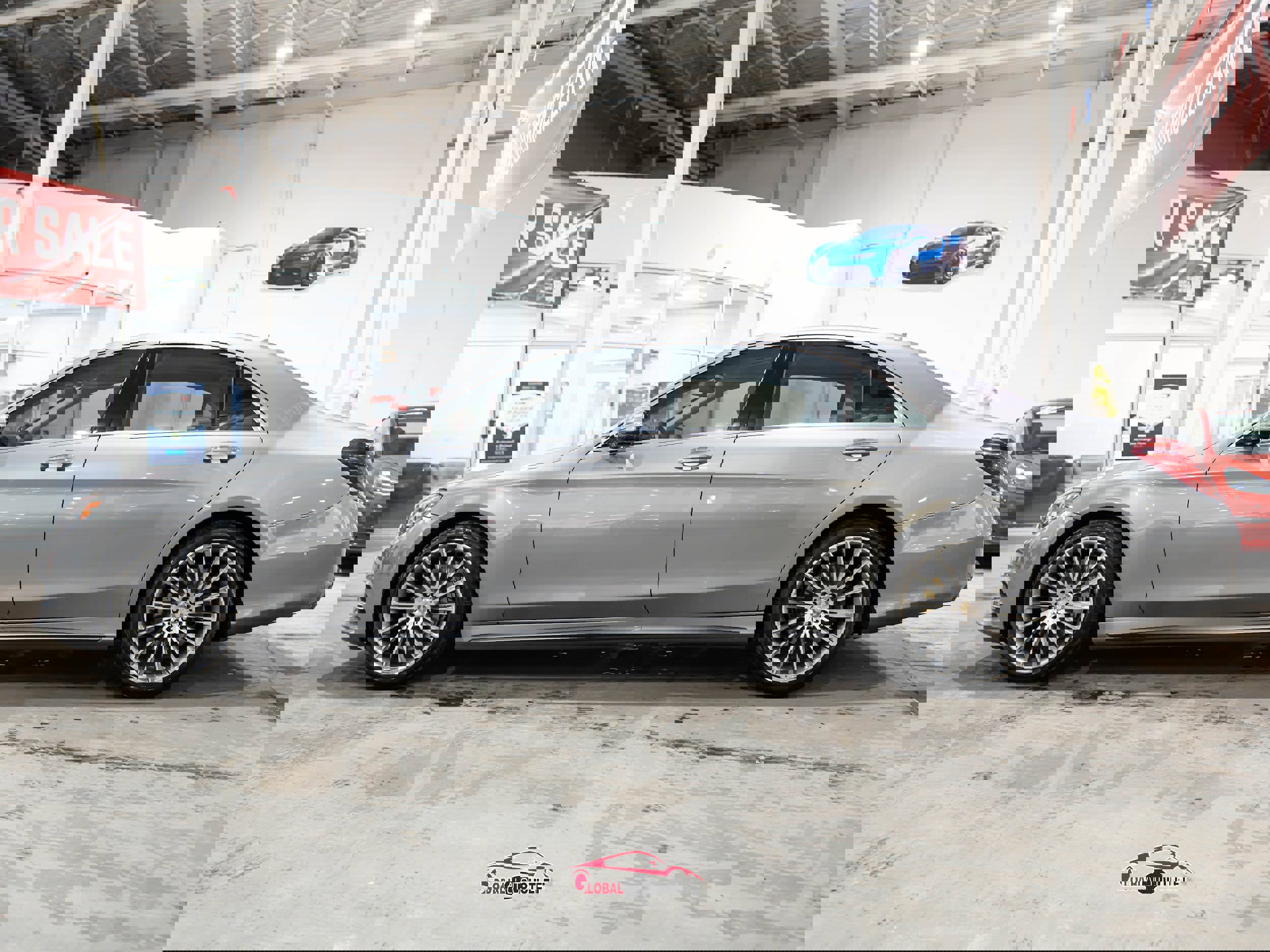 Used 2015 Mercedes-Benz S 550 Sedan image 4