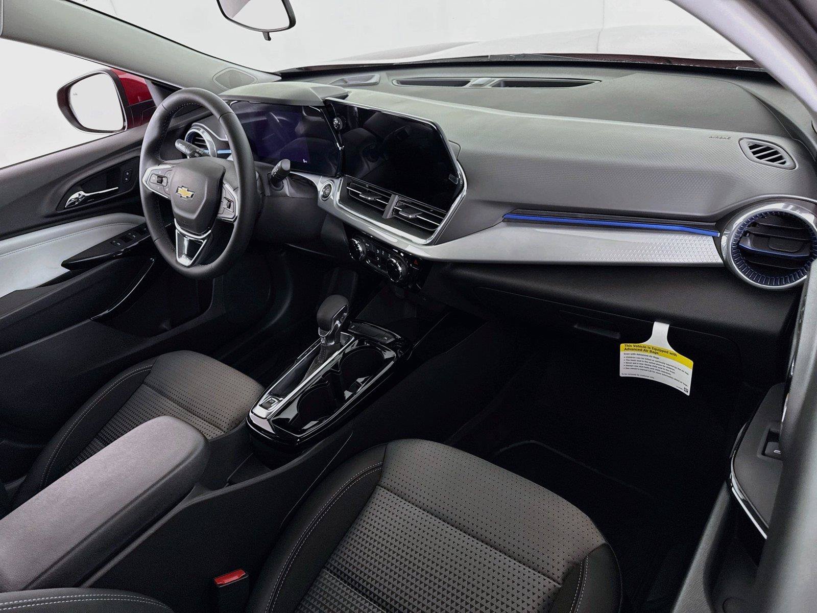 New 2026 Chevrolet Trax LT w/ Driver Confidence Package FWD image 20