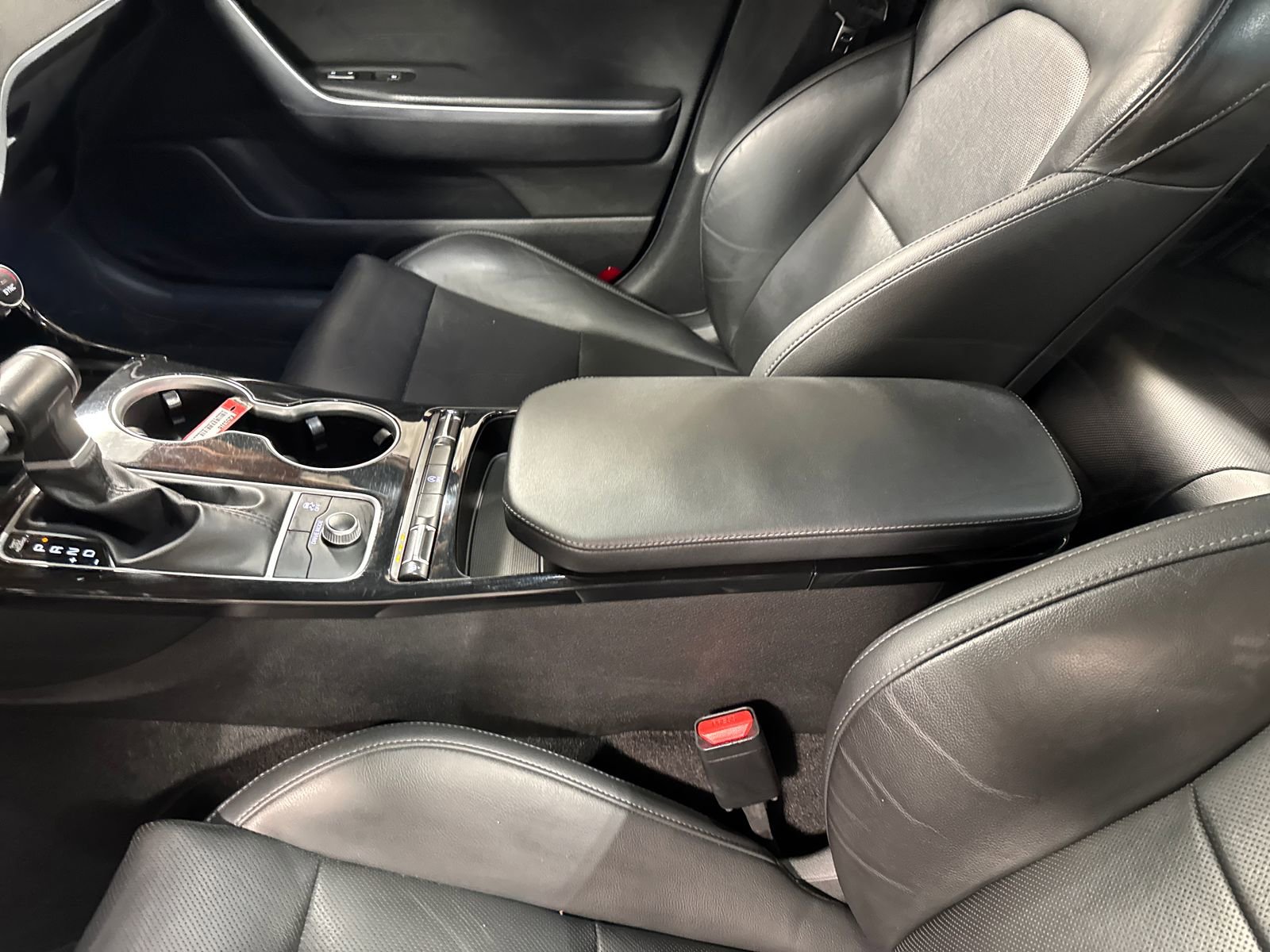 Used 2020 Kia Stinger GT-Line RWD image 25