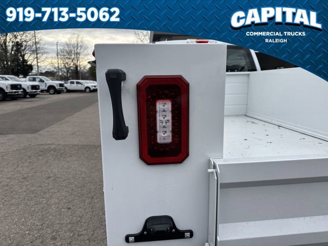 New 2026 Ford F350 XL w/ XL Chrome Package image 15