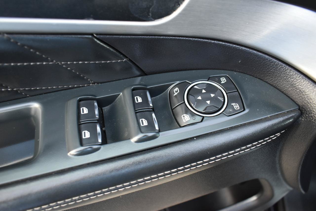 Used 2019 Ford Explorer Platinum AWD/4WD image 40