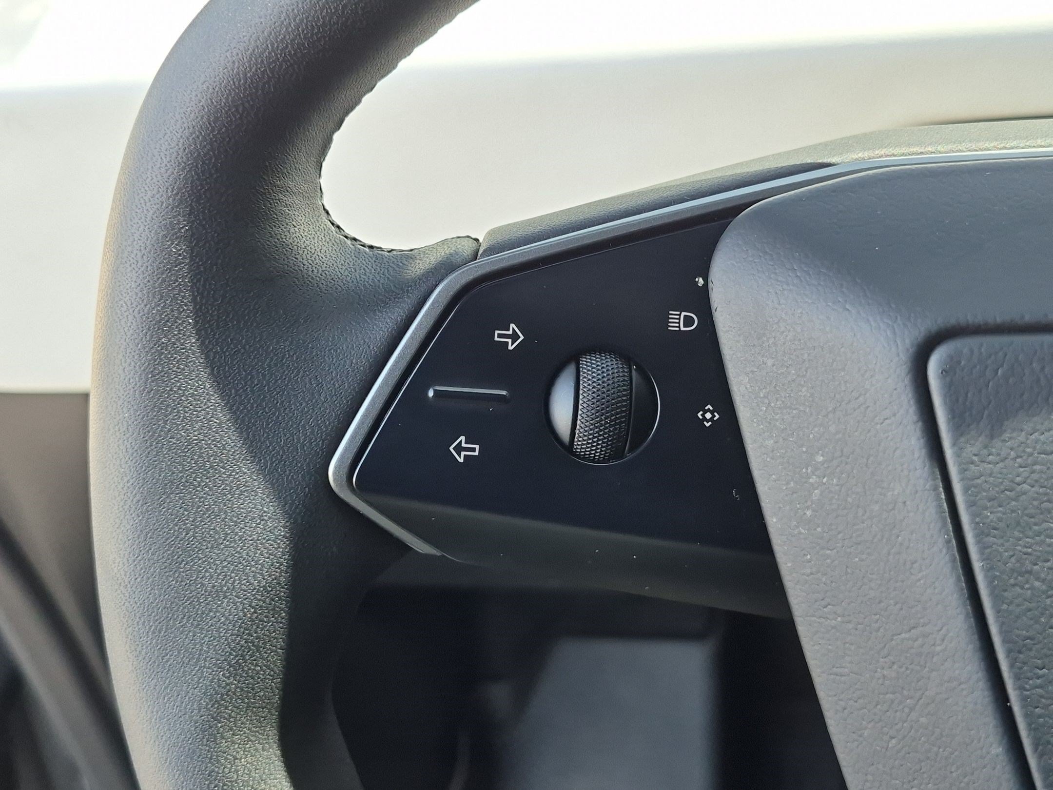 Used 2024 Tesla Cybertruck Cyberbeast AWD/4WD image 16