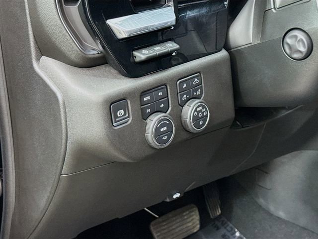Used 2024 Chevrolet Silverado 1500 LTZ w/ LTZ Premium Texas Edition AWD/4WD image 12