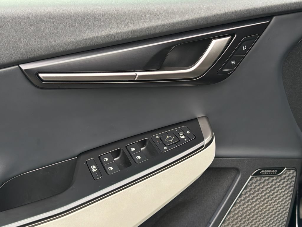 Certified 2025 Kia EV6 GT-Line AWD/4WD image 20