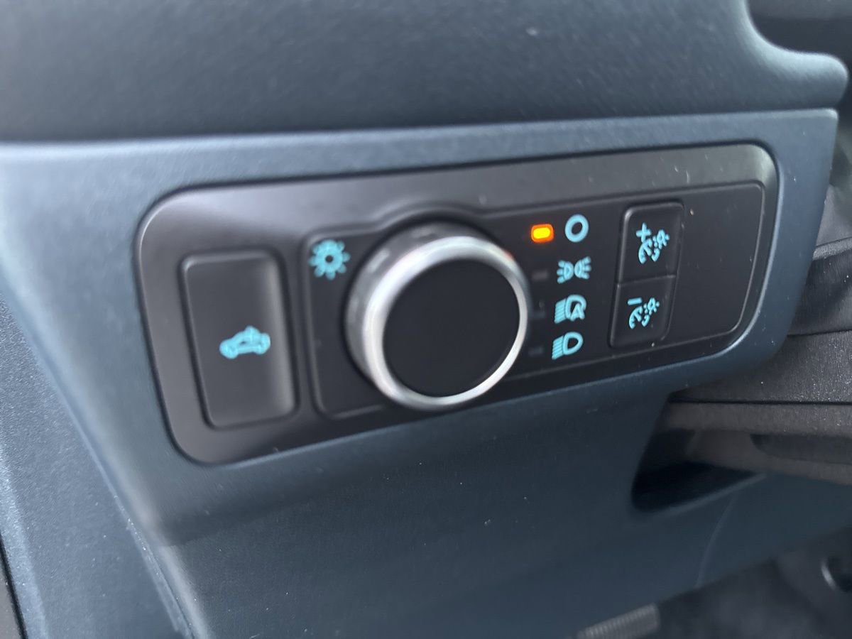 Used 2022 Ford Maverick XL image 20