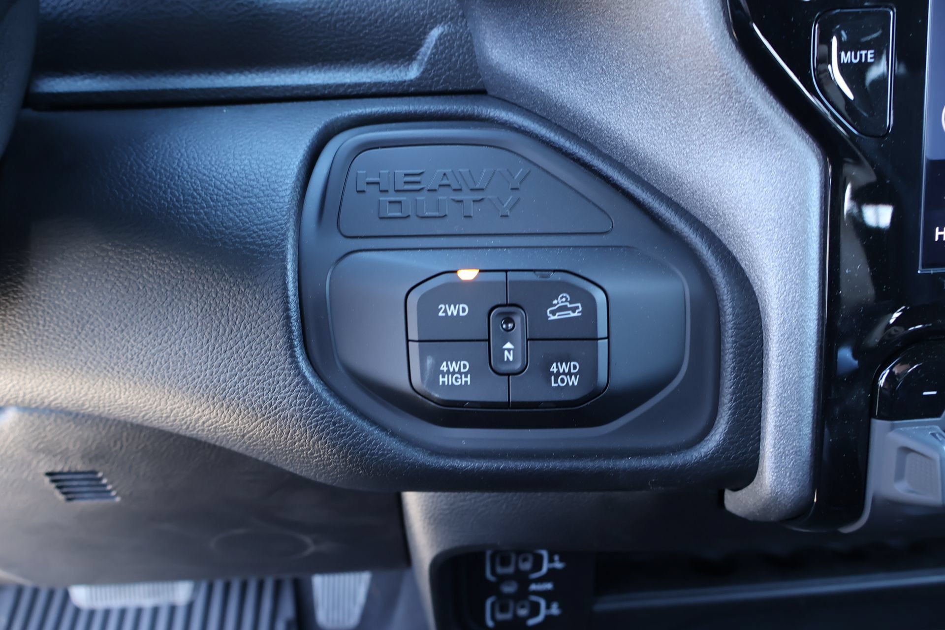 New 2026 RAM 2500 Warlock AWD/4WD image 8