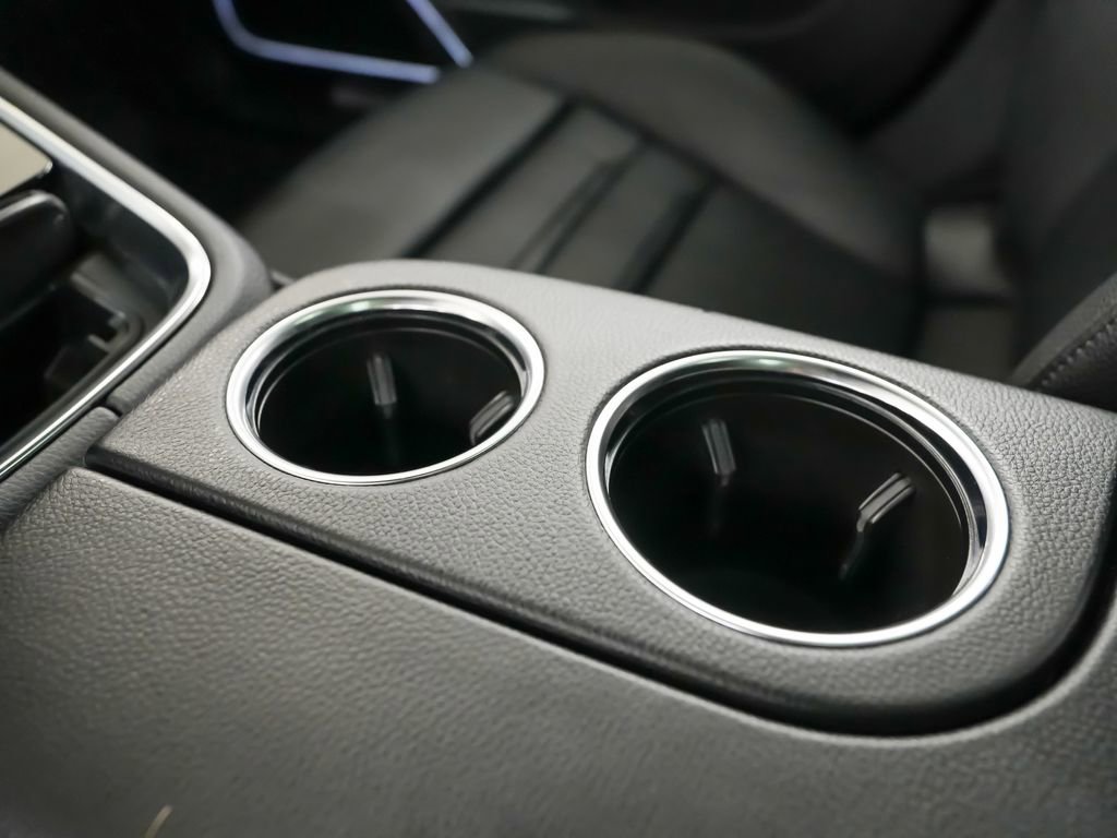 Certified 2022 Porsche Panamera 4 Executive image 37