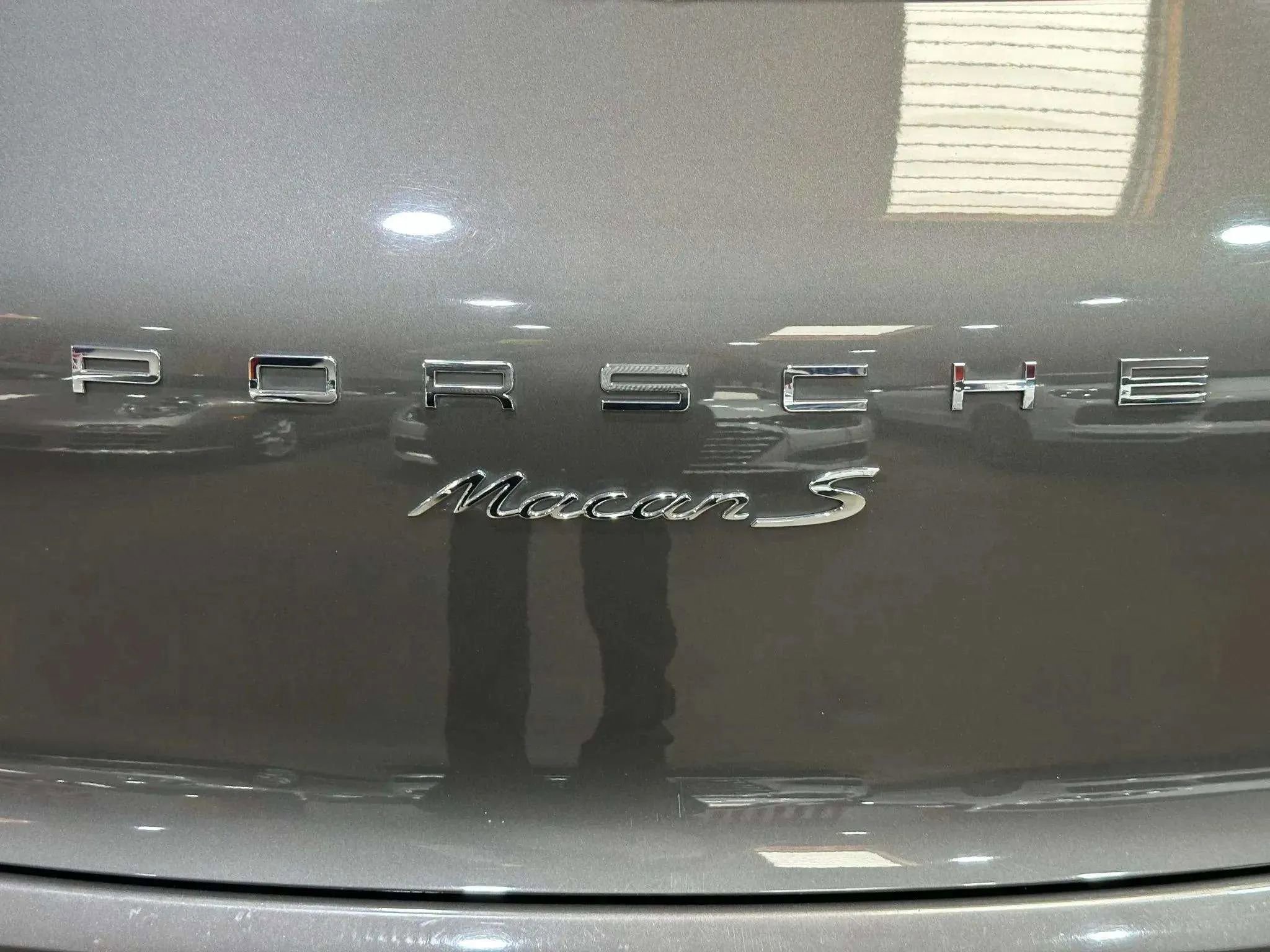 Used 2016 Porsche Macan S image 14
