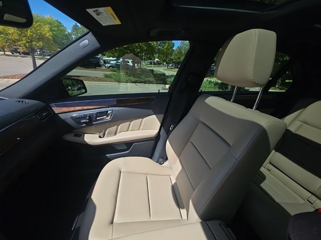 Used 2012 Mercedes-Benz E 350 4MATIC Sedan image 38