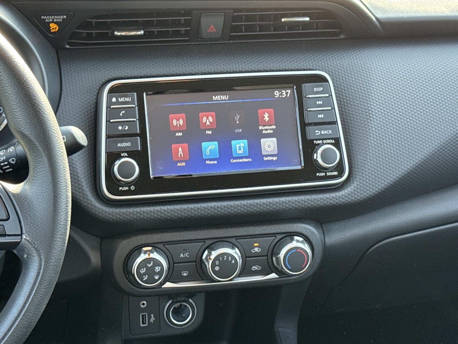 Used 2025 Nissan Kicks Play S FWD image 15