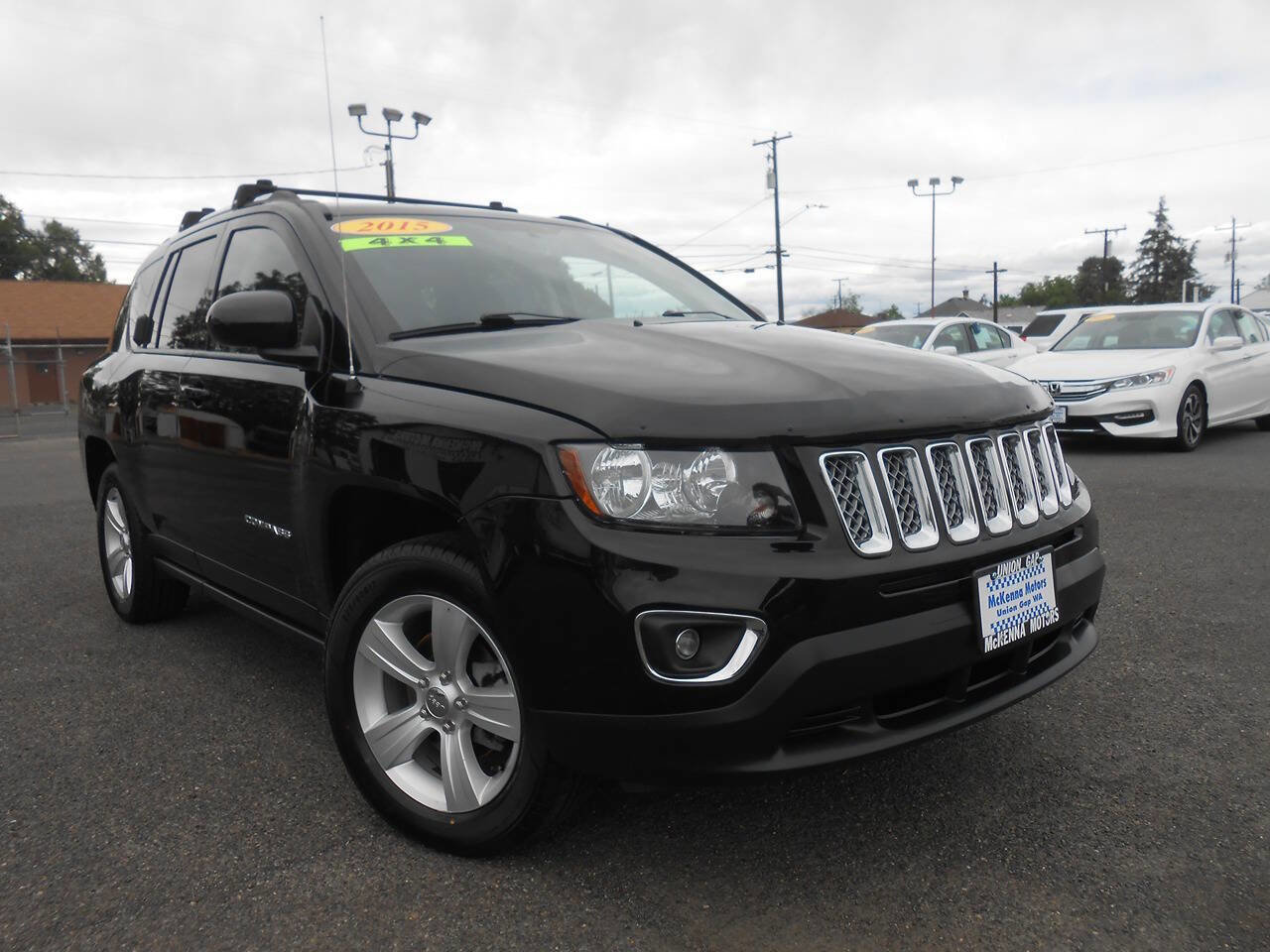 Used 2015 Jeep Compass High Altitude AWD/4WD image 1