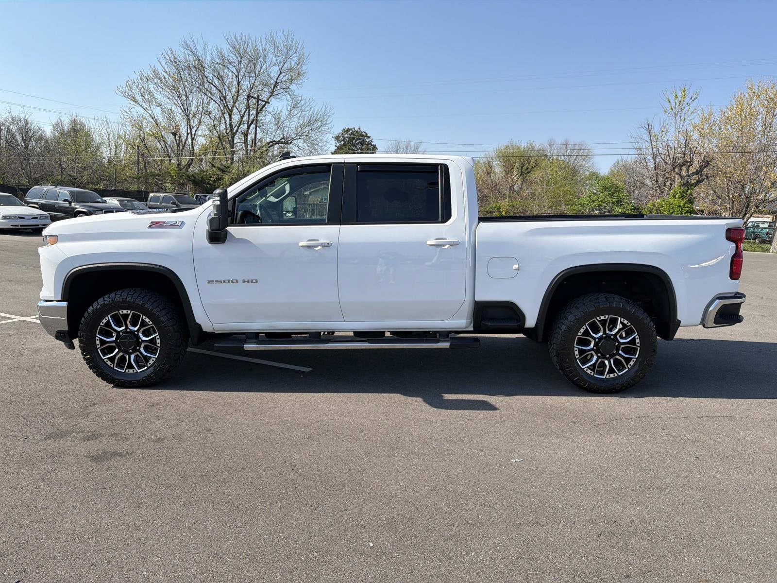 Certified 2024 Chevrolet Silverado 2500 LT AWD/4WD image 16