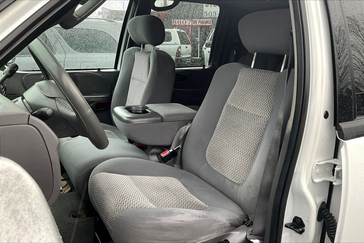 Used 2003 Ford F150 XLT AWD/4WD image 20