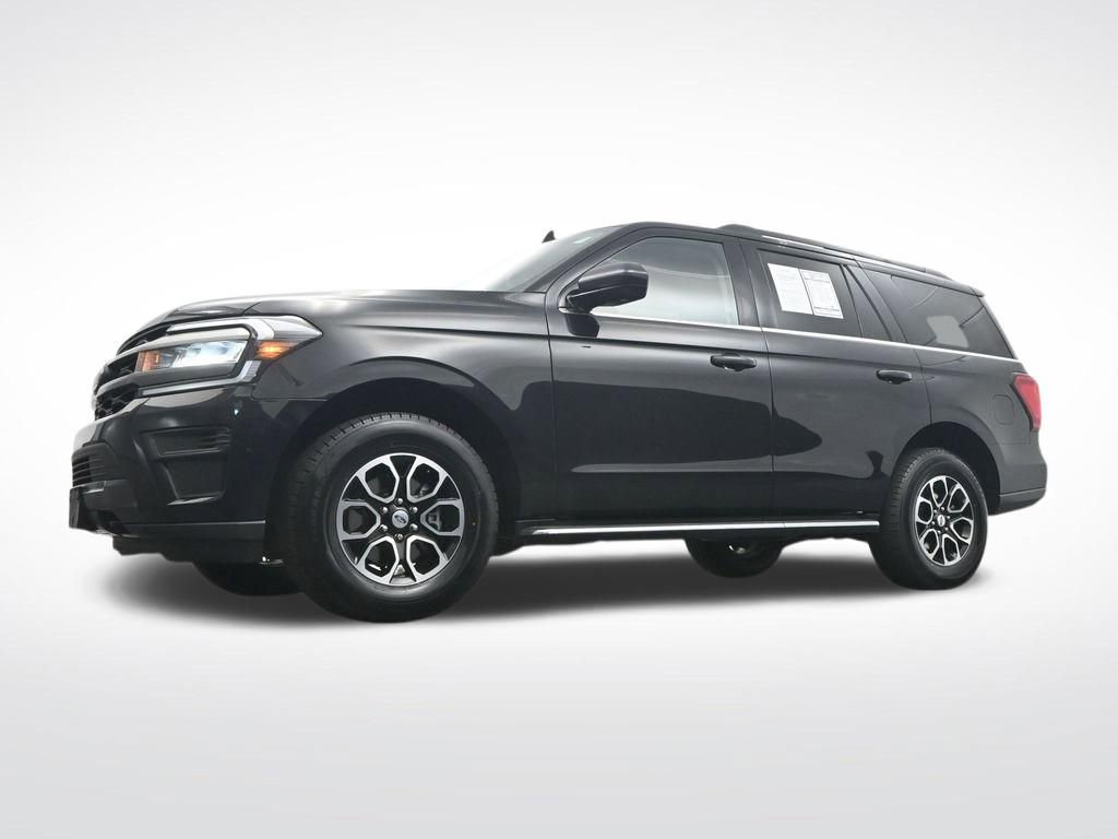 Used 2023 Ford Expedition XLT image 31