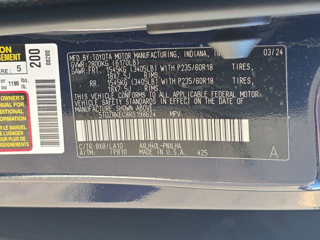 Used 2024 Toyota Sienna Limited image 37