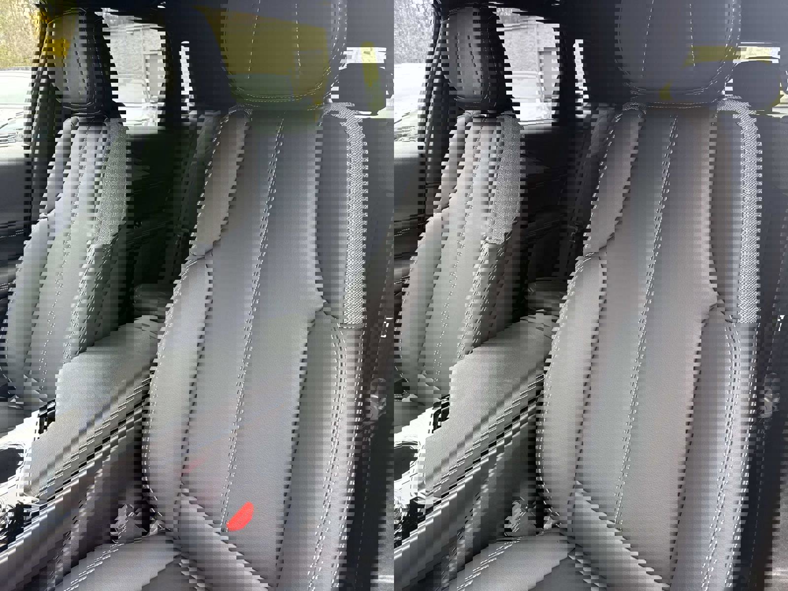 Certified 2024 Cadillac Lyriq Tech image 20