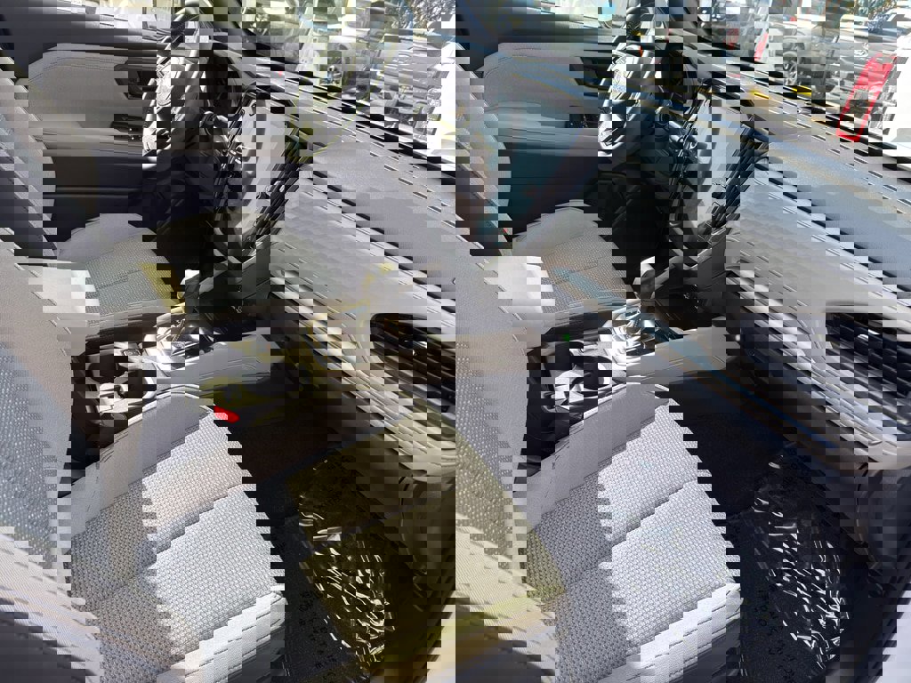 Used 2025 Subaru Forester Premium image 22