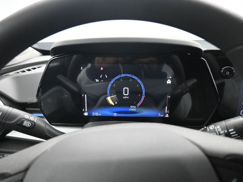 New 2026 Chevrolet Trax LT w/ Sunroof Package image 10