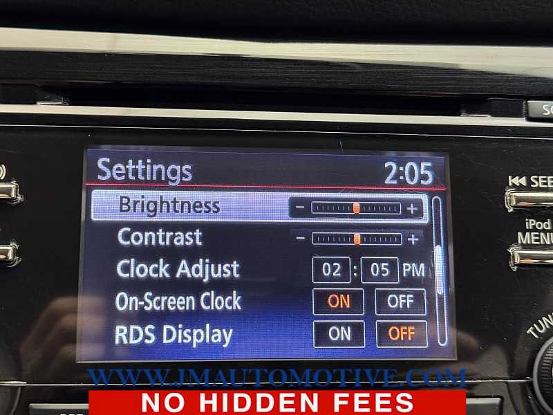 Used 2017 Nissan Rogue Sport S w/ S Appearance Package AWD/4WD image 29