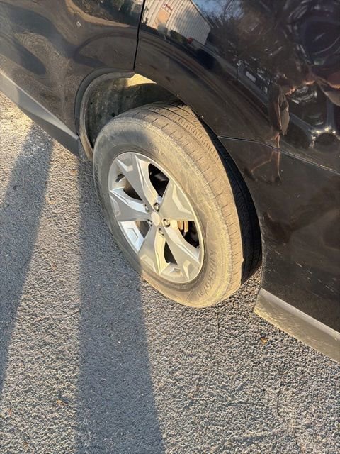 Used 2015 Subaru Forester 2.5i w/ Alloy Wheel Package image 7