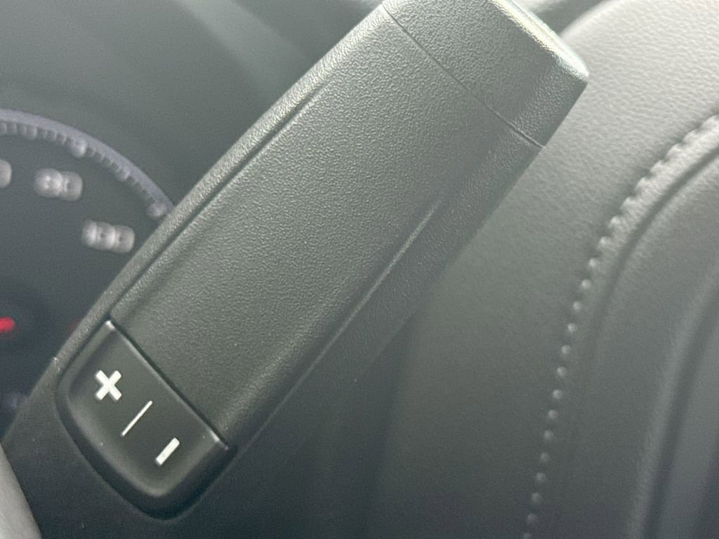 Used 2020 Chevrolet Silverado 1500 RST AWD/4WD image 23