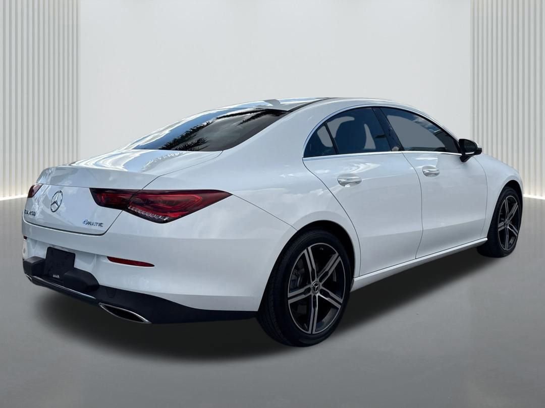 Used 2022 Mercedes-Benz CLA 250 4MATIC image 5