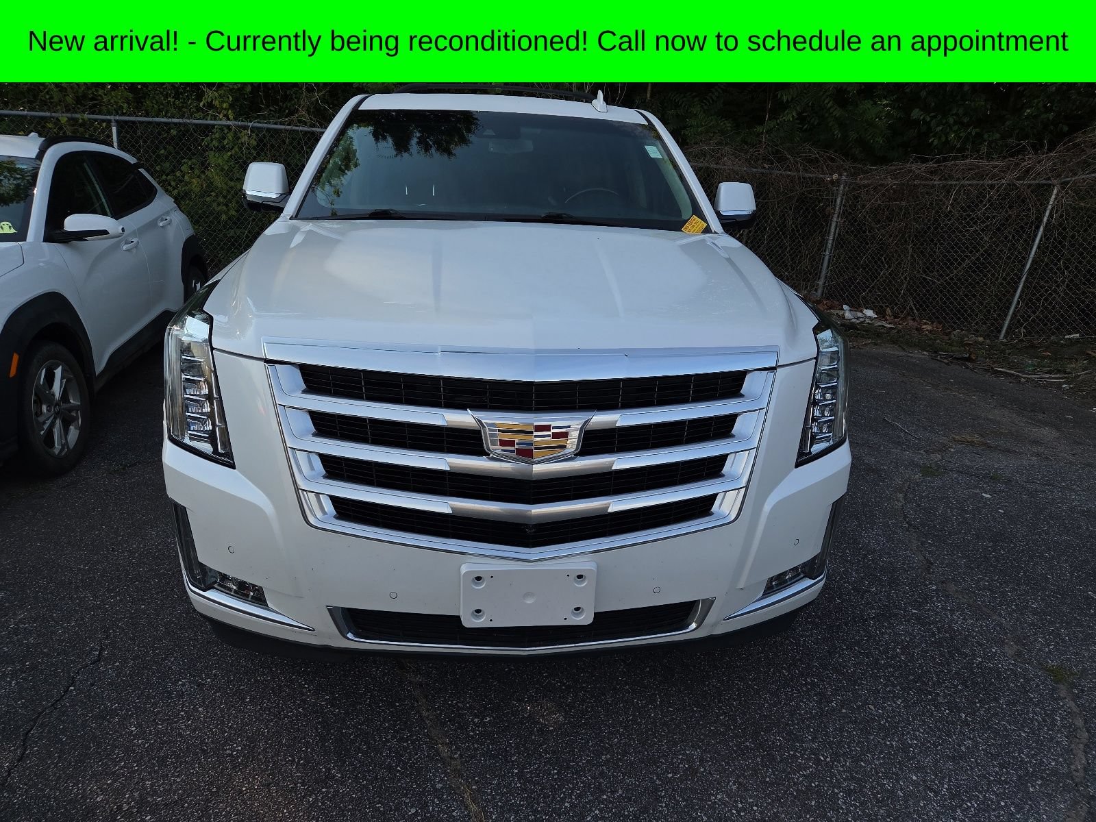 Used 2019 Cadillac Escalade ESV Luxury AWD/4WD video 1