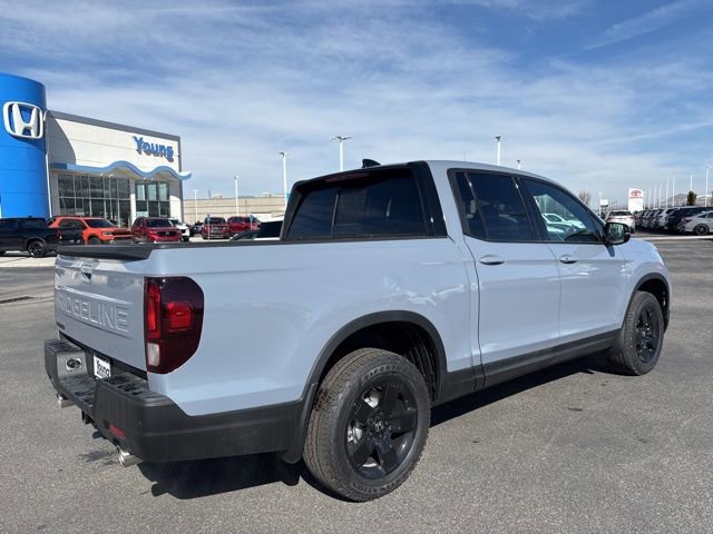 New 2026 Honda Ridgeline Black Edition image 3