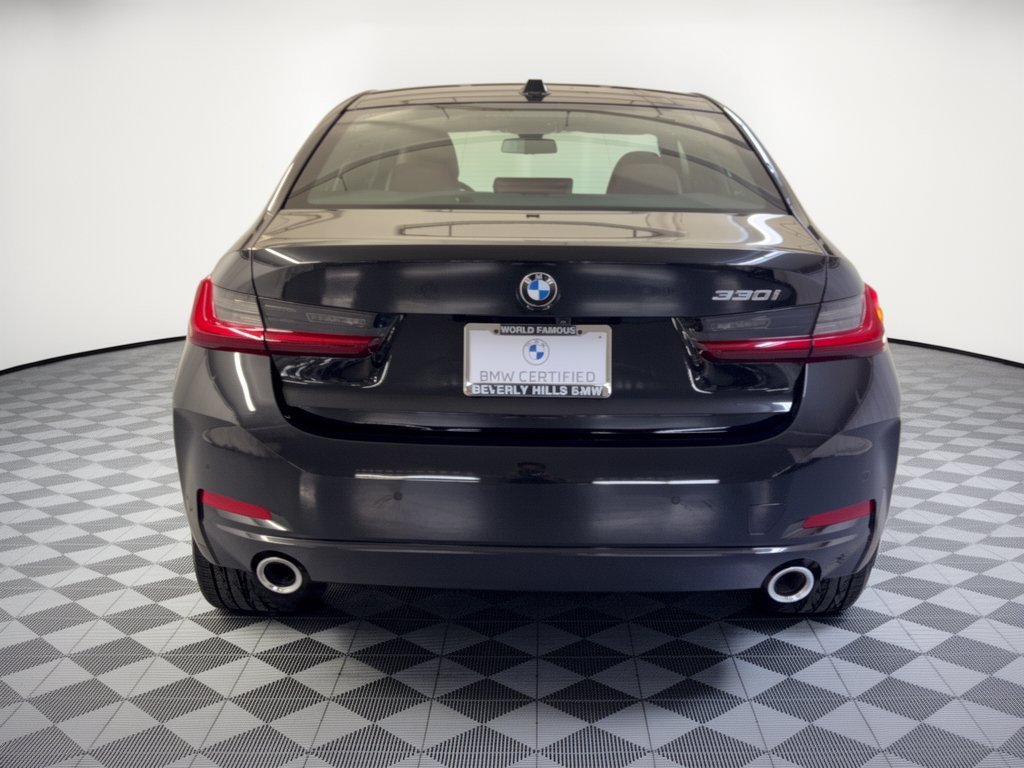 Certified 2023 BMW 330i Sedan w/ Convenience Package RWD image 11