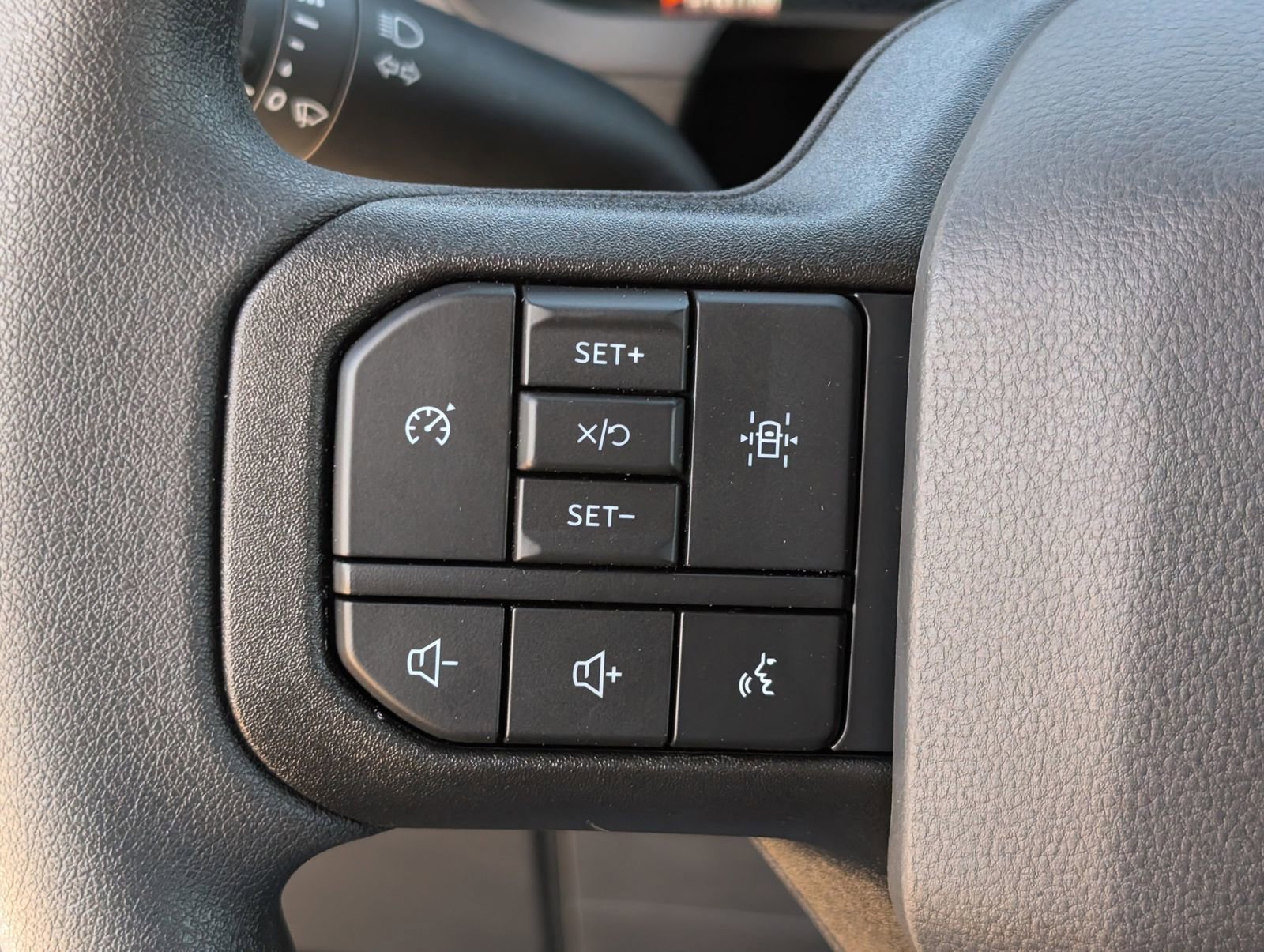 Used 2025 Ford F150 STX w/ Equipment Group 200A image 23