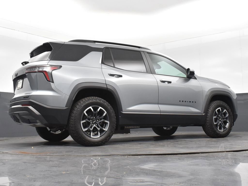 Used 2025 Chevrolet Equinox ACTIV image 19