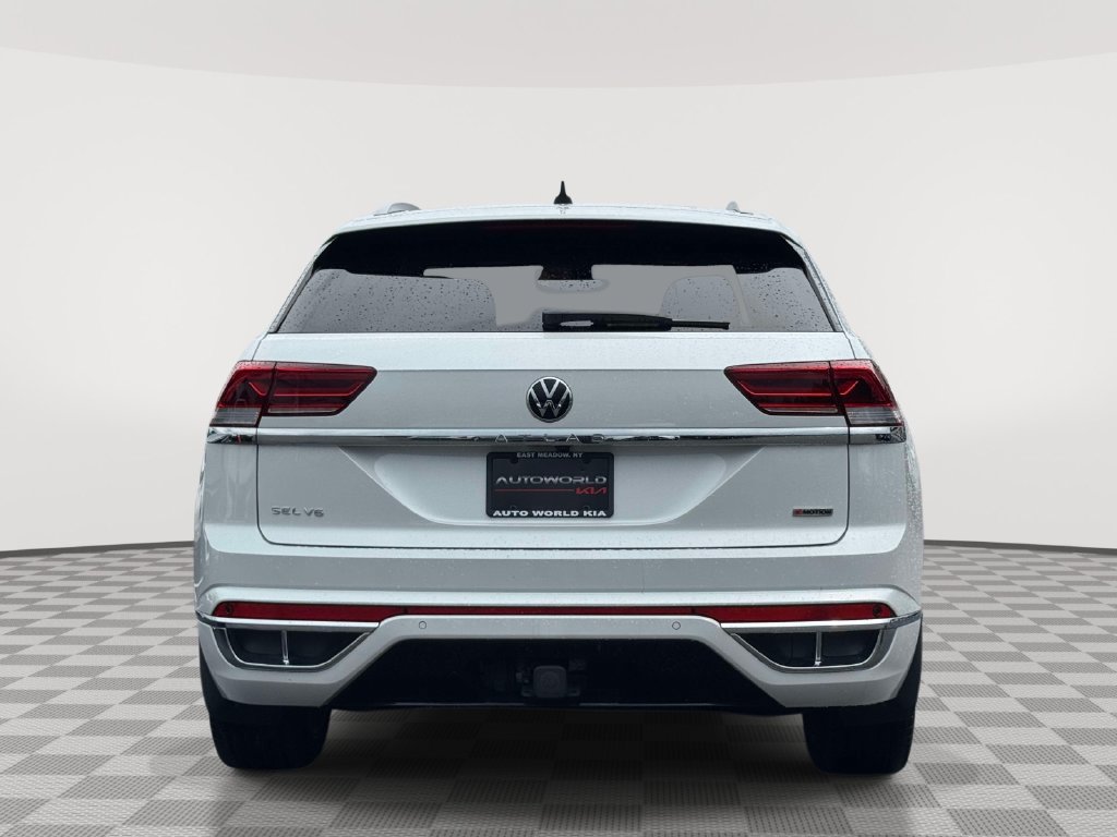 Used 2022 Volkswagen Atlas Cross Sport SEL Premium R-Line AWD/4WD image 5
