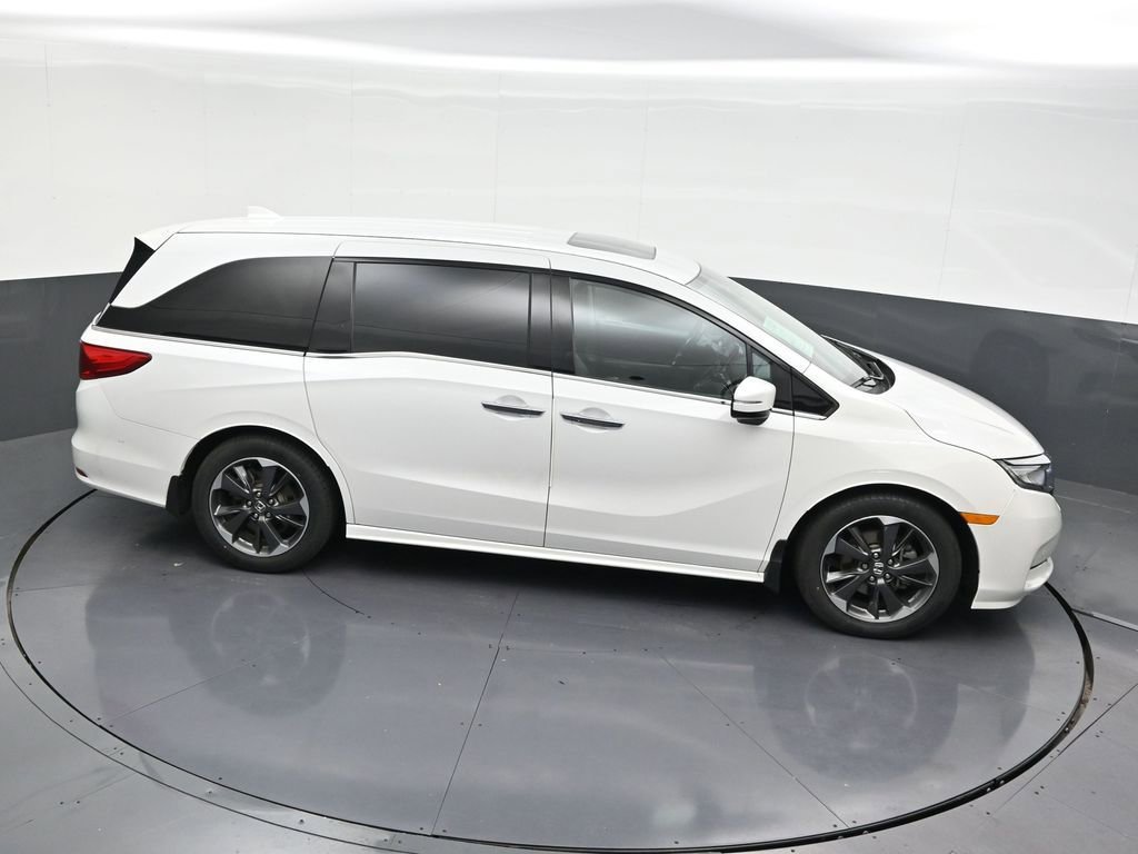 Used 2023 Honda Odyssey Elite image 15