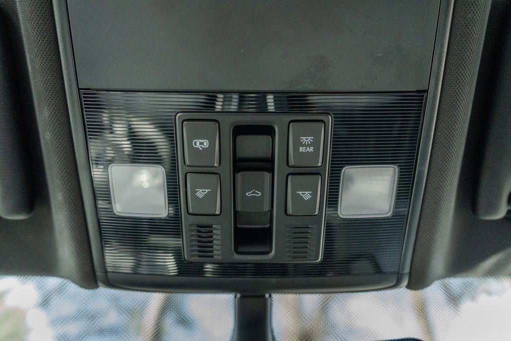 Used 2021 Volkswagen Jetta R-Line w/ R-Line Cold Weather Package image 35