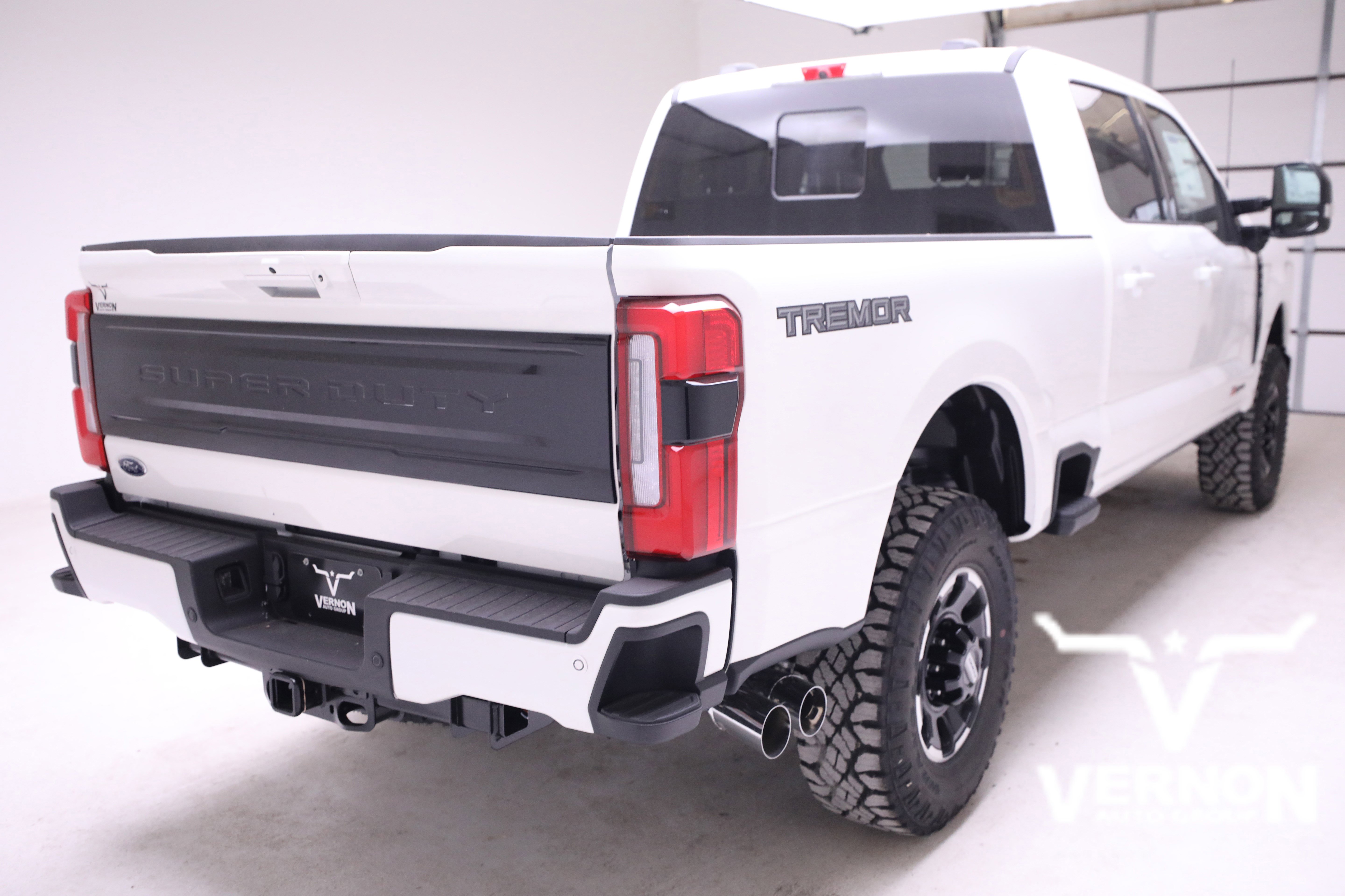 New 2026 Ford F350 Platinum image 5