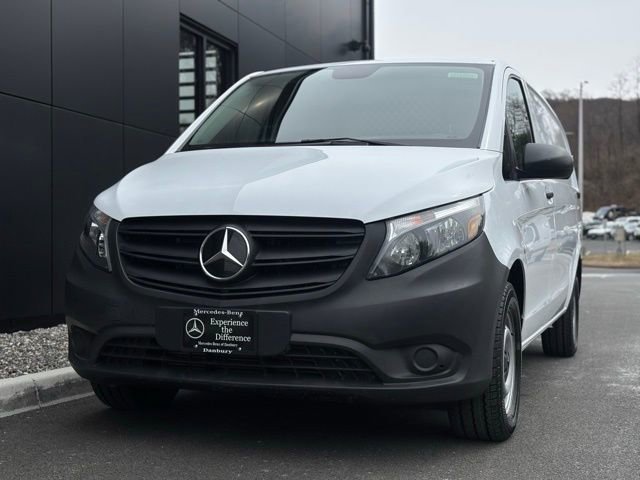 Used 2022 Mercedes-Benz Metris image 3