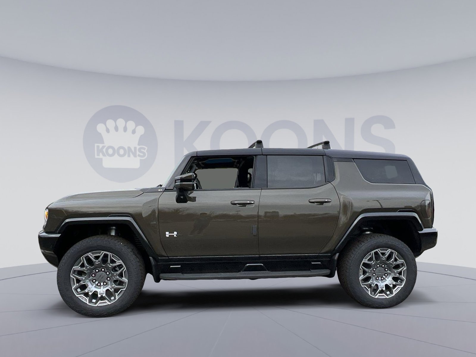 New 2025 GMC Hummer EV 3X w/ LPO, Roof Cross Rail Package image 2