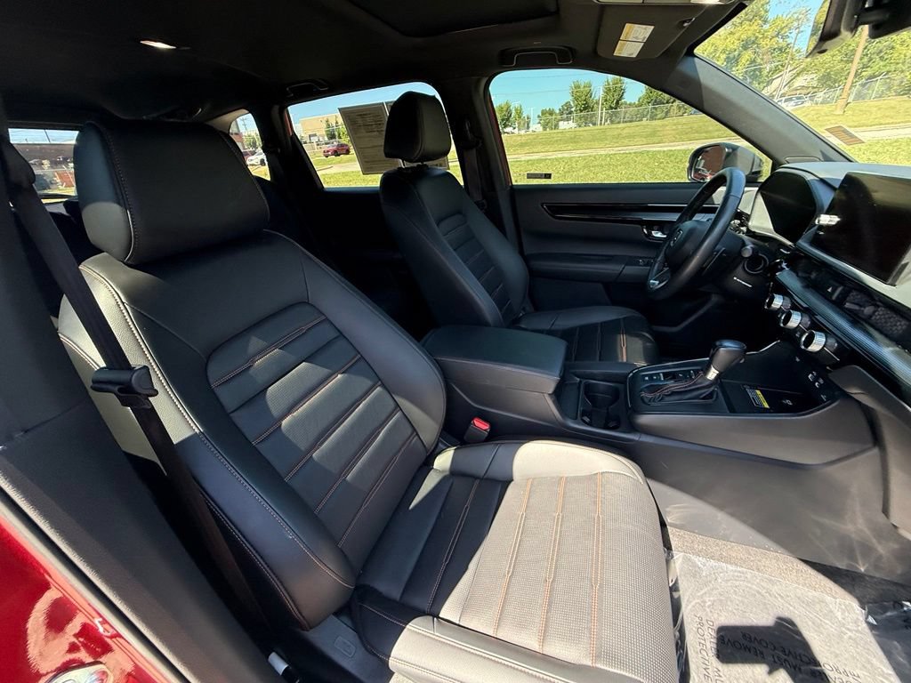 Used 2023 Honda CR-V Sport Touring image 42