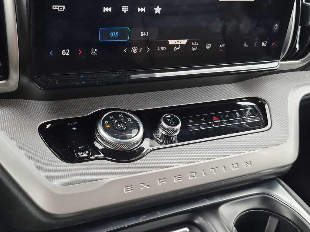 New 2026 Ford Expedition Active AWD/4WD image 18