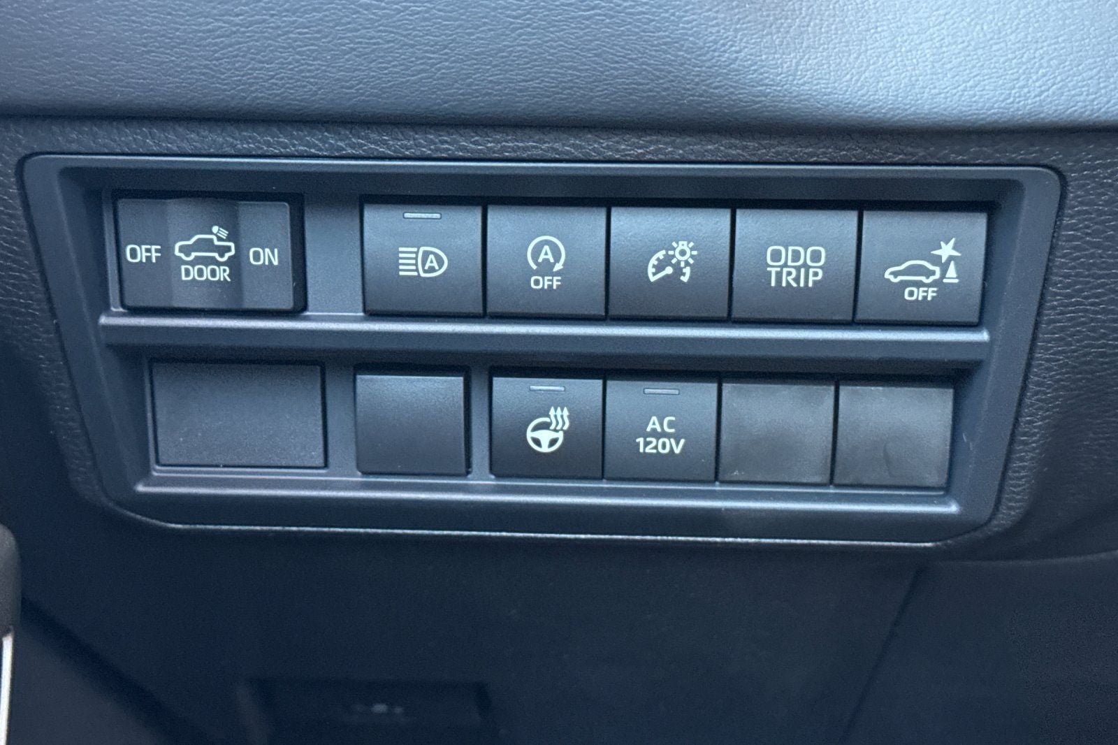 New 2026 Toyota Tundra Platinum AWD/4WD image 30