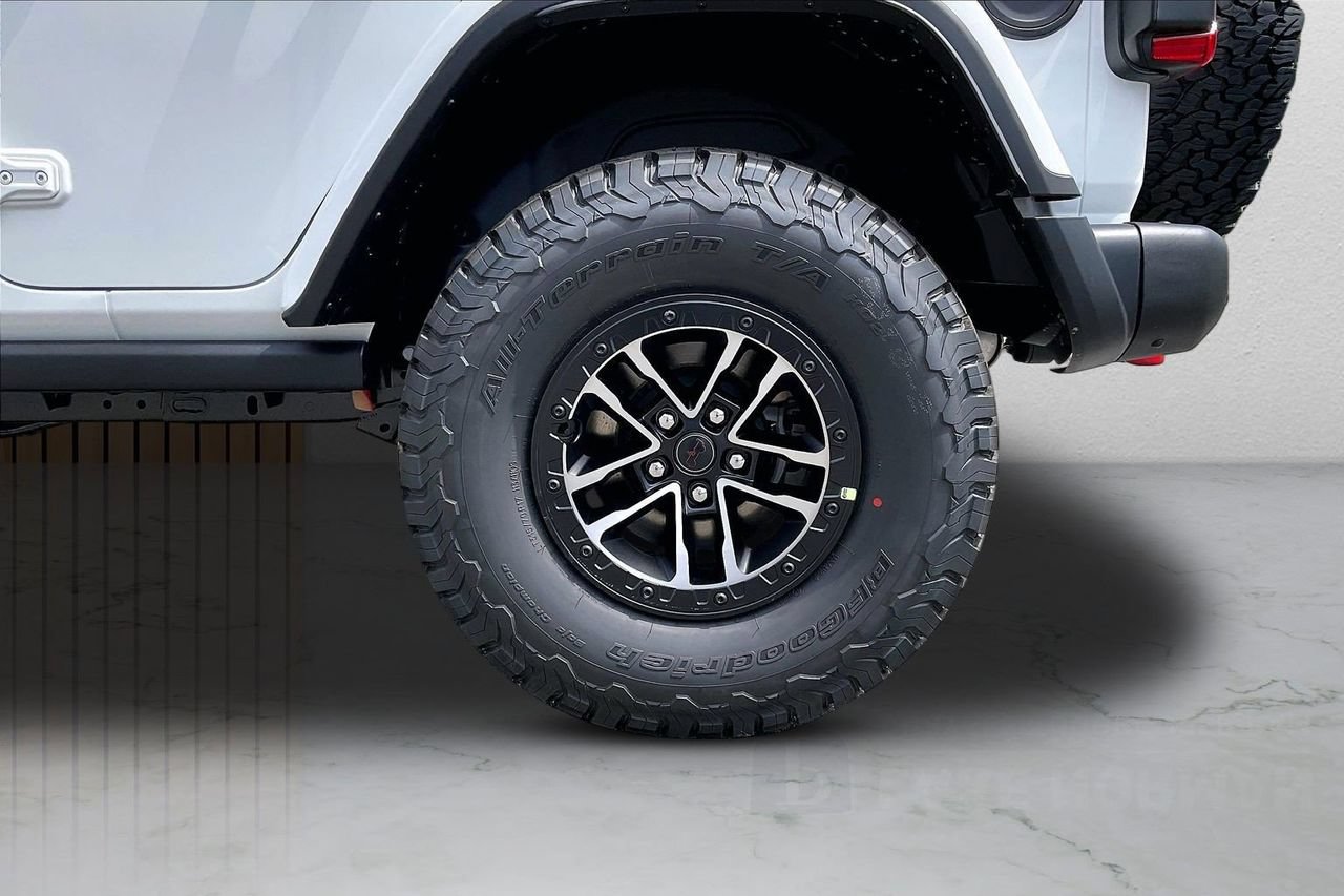New 2026 Jeep Wrangler Unlimited Rubicon AWD/4WD image 29