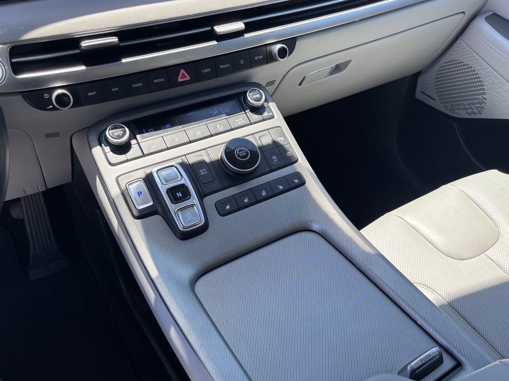 Used 2023 Hyundai Palisade SEL w/ Premium Package FWD image 24