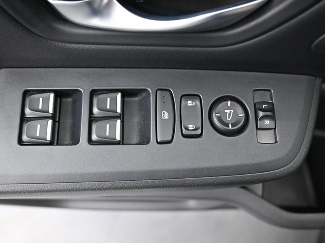 Used 2025 Honda Pilot EX-L image 26