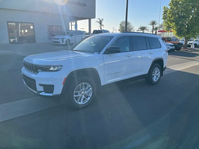 New 2026 Jeep Grand Cherokee L 4WD image 1