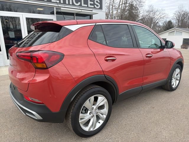Certified 2024 Buick Encore GX Preferred w/ Comfort Package FWD image 3