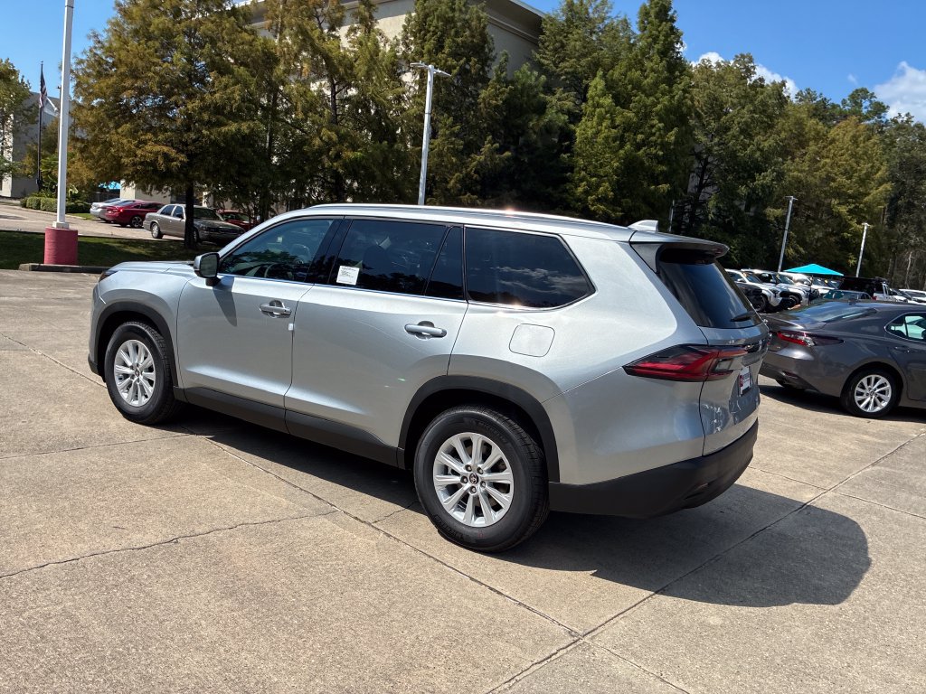 New 2026 Toyota Grand Highlander AWD image 3